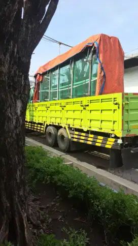 Kanopi Kaca Tempered  Aplikator