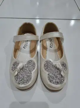 SEPATU PESTA ANAK PEREMPUAN SIZE 31