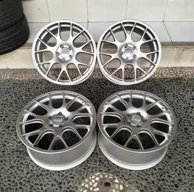 BBS CHR R19 Original Germany. Good Condition. 5x112 ori. Dop lengkap.