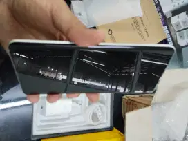 Realme 10 Pro + 5G  Hyperspace Gold