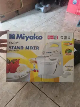 Miyako Stand Mixer SM-625