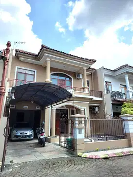 Rumah Mewah Bonus Furniture dekat Mirota Godean