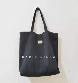 Garis Cinta Totebag minus