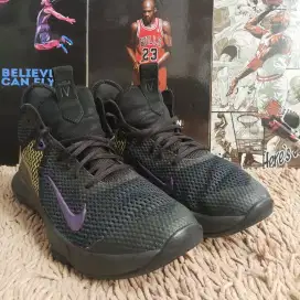 sepatu Nike Lebron witness 4 size 42.5 insole 27 -sepatu basket second