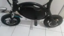 Skuter listrik lipat (2nd)