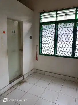 DIJUAL CEPAT RUMAH TEBING TINGGI SIAP HUNI KERAMIK FULL