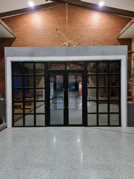 pintu  kupu tarung upvc