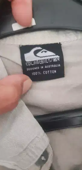 Kemeja Quiksilver
XXL
