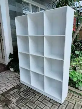 Rak buku serbaguna 15 koutak bhn pertekel
