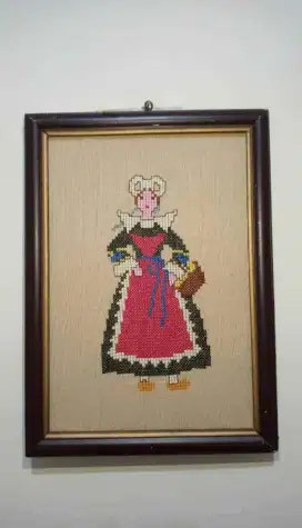 URGENT! HARUS TERJUAL 2 KRISTIK/KRUISSTEEK/CROSS STITCH ANTIK