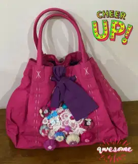 Tas wanita warna pink Fuchia