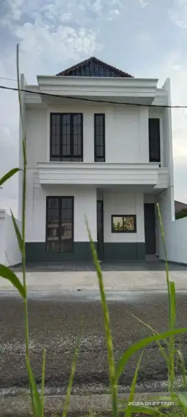 Grand Wisata (Bima Fajar) Rumah Cantik Di Jual Cepat