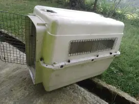 Di jual kandang Fiber kennel box