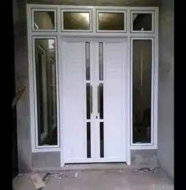 Pintu panel dabel