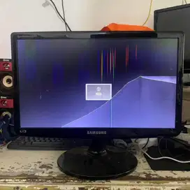Monitor Samsung Syncmaster SA100 RUSAK
