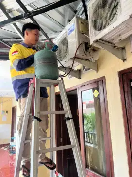 Jasa Teknisi Tukang Servis Service Cuci AC Jogja Bantul Sleman