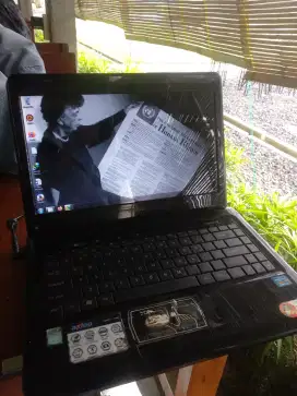 Laptop Axioo Core i3
