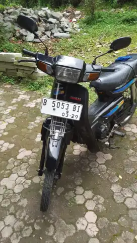 Honda Astrea Grand 1993 Hitam Mulus