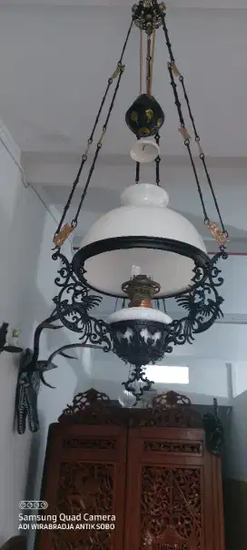 Lampu Katrol Kuno