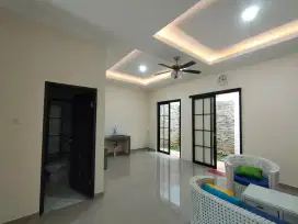 Di jual rumah murah di sentul city