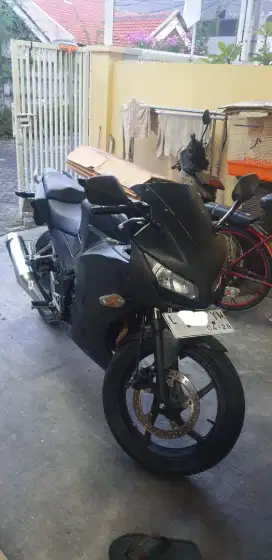 Jual honda cbr 150 hitam 2016