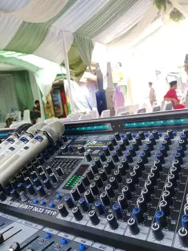 Paket sound orgen tunggal dangdut panggung bisa disewa kan