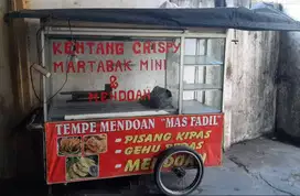 Etalase Gorengan