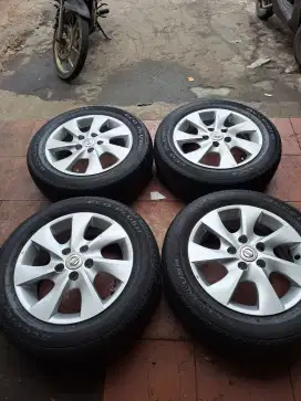 Velg mobil nissan serena ring 16 bisa tt