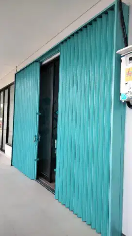 Pintu Roling door