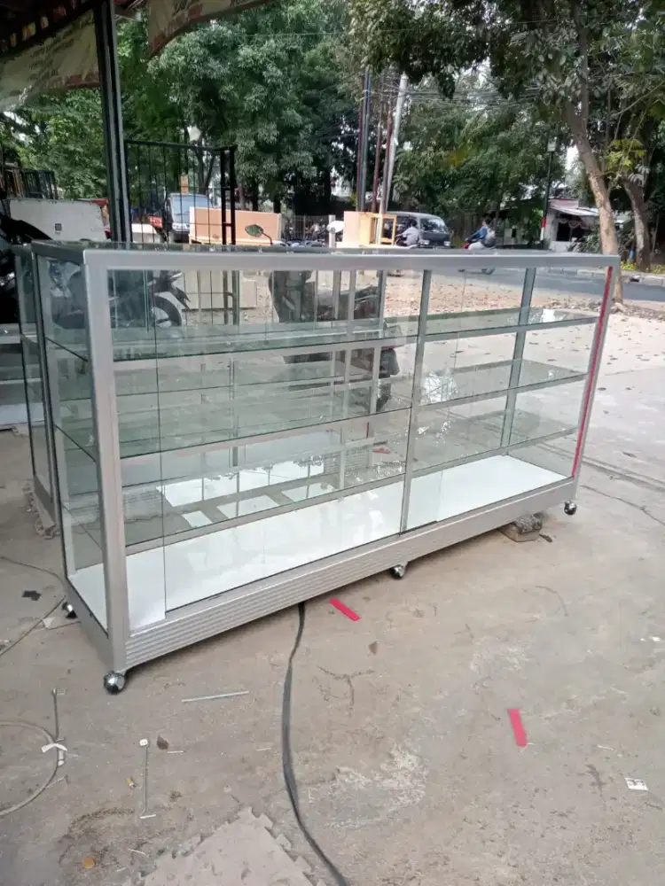 Etalase 2meter /cod