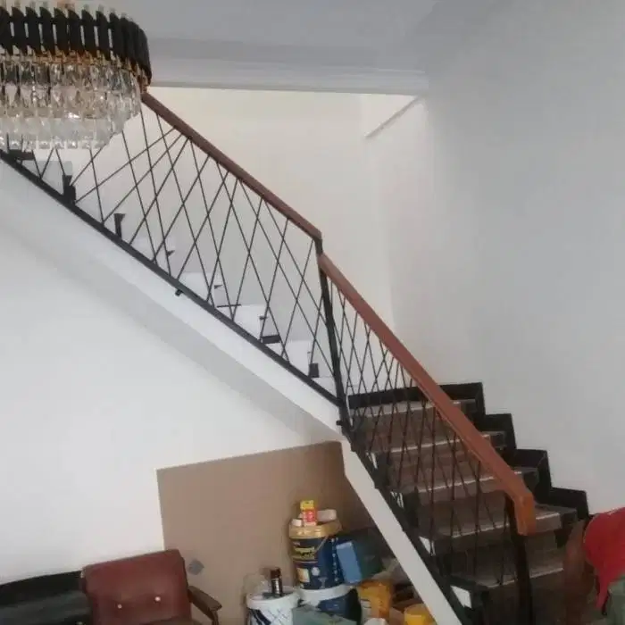 reling tangga berbagai model