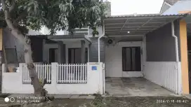 DISEWAKAN RUMAH LOKASI STRATEGIS
