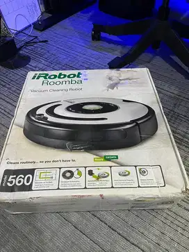 Robot Vacuum irobot roomba 560 likenew