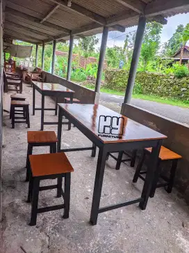 Meja kursi set makan, meja kursi set cafe