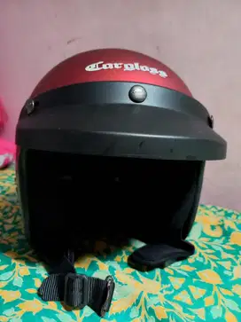 Helm cargloss warna merah