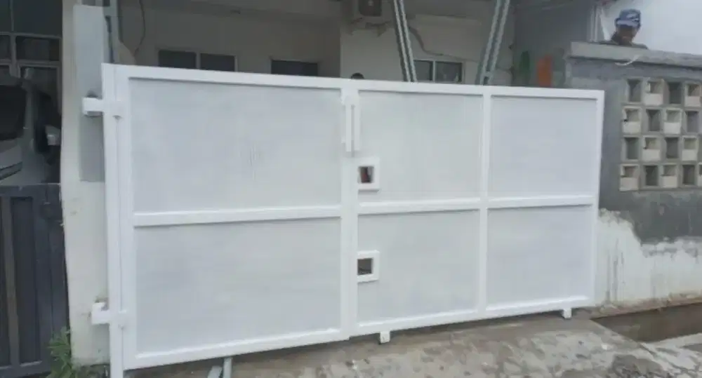 Pagar dorong pemported