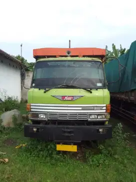 Hino ranger Ho 7d tahun 1994