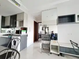 DIJUAL CEPAT SIGNATURE PARK GRANDE 2 BEDROOM HOEK FULLY FURNISHED