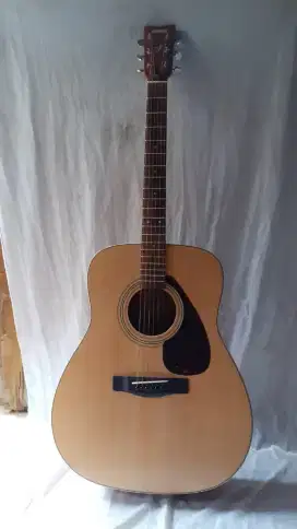 Gitar YAMAHA F 370 ORIGINAL