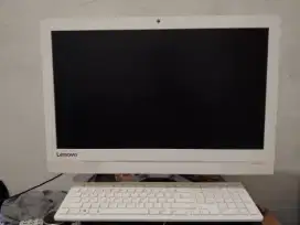 Komputer PC AIO Lenovo