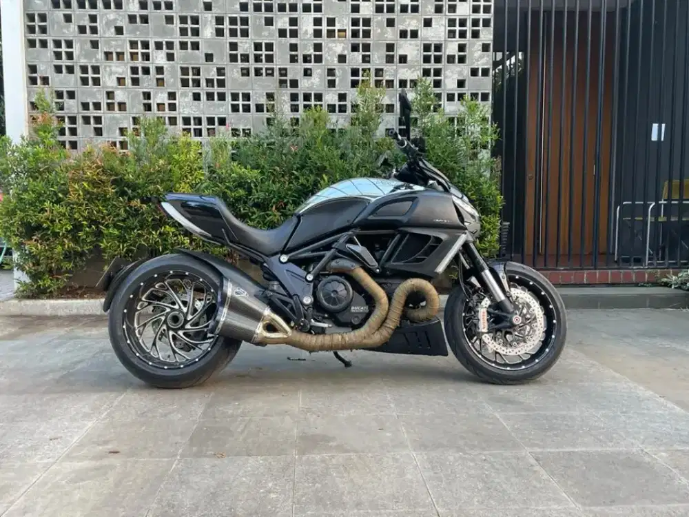 Jual Ducati diavel chrome edition Fp mulus