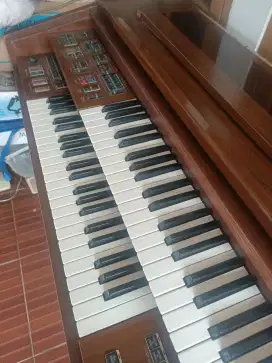 Yamaha electone