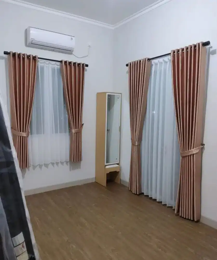 Gorden blackout rumah