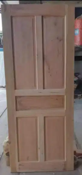Pintu blok mahoni