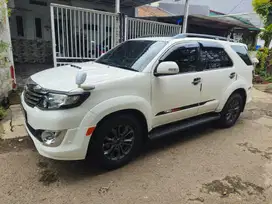 Toyota Fortuner 2012 Diesel