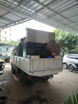 Jasa pindahan rumah , sewa mobil engkel bak