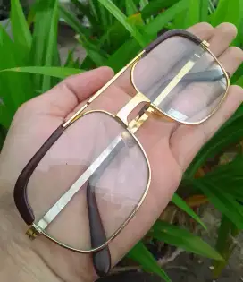 Kacamata Artmatic
