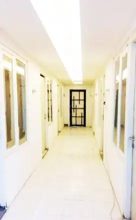 Dijual rumah kost ruang usaha