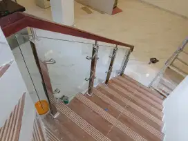 Relling balkon stanlis+kaca