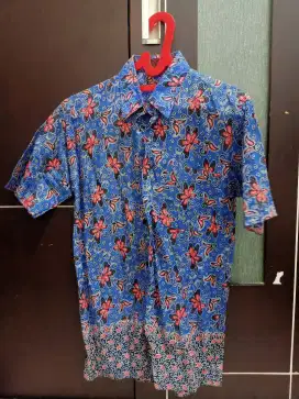 Baju batik warna biru msh bagus bgt